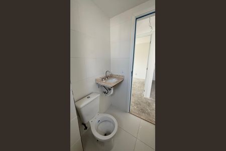 Apartamento à venda com 57m², 2 quartos e 1 vaga Apartamento à venda com 57m², 2 quartos e 1 vagaBanheiro