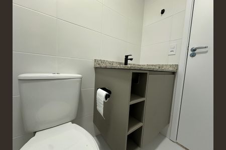 Apartamento para alugar com 40m², 2 quartos e sem vagaBanheiro