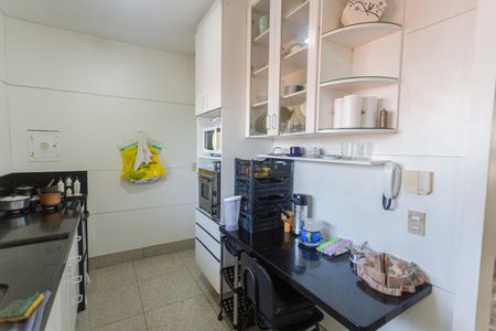 Apartamento à venda com 115m², 3 quartos e 1 vaga Apartamento à venda com 115m², 3 quartos e 1 vagaCozinha