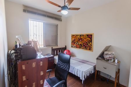 Apartamento à venda com 115m², 3 quartos e 1 vaga Apartamento à venda com 115m², 3 quartos e 1 vagaQuarto 1