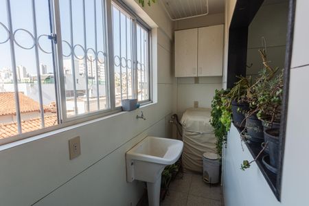 Apartamento à venda com 115m², 3 quartos e 1 vaga Apartamento à venda com 115m², 3 quartos e 1 vagaÁrea de Serviço