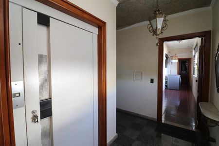 Apartamento para alugar com 350m², 4 quartos e 4 vagasHall de entrada