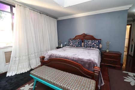 Apartamento para alugar com 350m², 4 quartos e 4 vagasSuíte 3