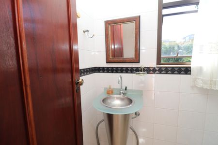 Apartamento para alugar com 350m², 4 quartos e 4 vagasLavabo