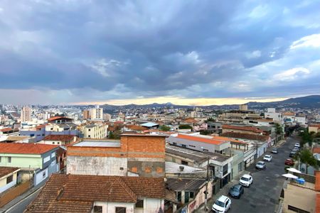 Vista da Sala de apartamento à venda com 2 quartos, 65m² em Santa Tereza, Belo Horizonte