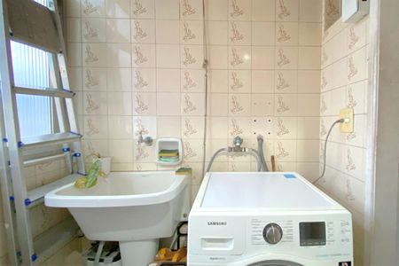 Apartamento à venda com 65m², 2 quartos e 1 vaga Apartamento à venda com 65m², 2 quartos e 1 vagaÁrea de Serviço