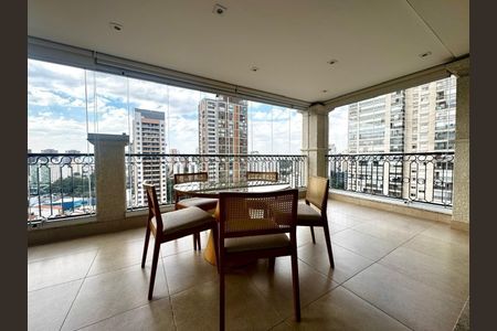 Apartamento à venda com 190m², 3 quartos e 4 vagas
