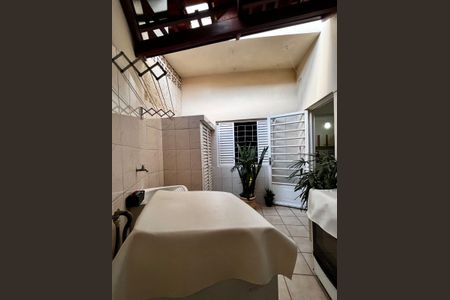 Casa à venda com 170m², 4 quartos e 2 vagas Casa à venda com 170m², 4 quartos e 2 vagasÁrea de Serviço