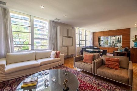 Apartamento à venda com 4 quartos, 300m² em Higienópolis, São Paulo