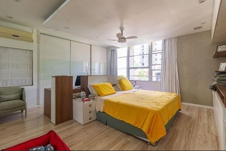 Apartamento à venda com 300m², 4 quartos e 3 vagas