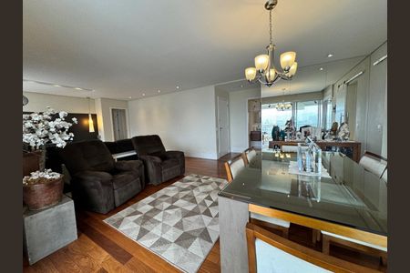 Apartamento à venda com 162m², 3 quartos e 3 vagas