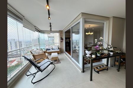Apartamento à venda com 162m², 3 quartos e 3 vagas
