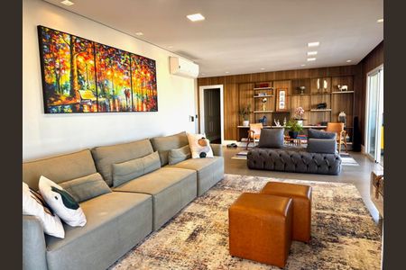 Apartamento à venda com 4 quartos, 223m² em Vila Romana, São Paulo