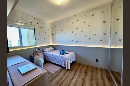 Apartamento à venda com 223m², 4 quartos e 4 vagas