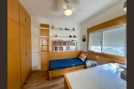 Apartamento à venda com 172m², 4 quartos e 3 vagas