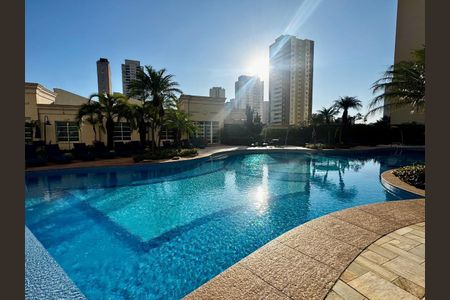 Apartamento à venda com 172m², 4 quartos e 3 vagas