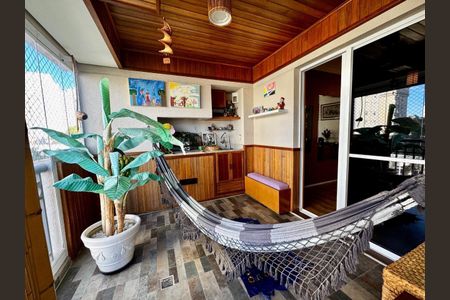 Apartamento à venda com 172m², 4 quartos e 3 vagas