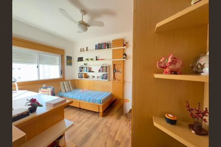 Apartamento à venda com 172m², 4 quartos e 3 vagas