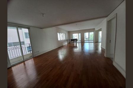 Apartamento à venda com 4 quartos, 304m² em Santa Cecilia, São Paulo
