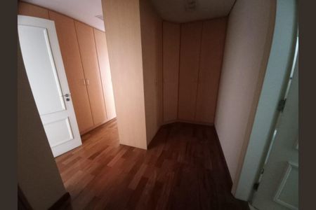 Apartamento à venda com 304m², 4 quartos e 4 vagas