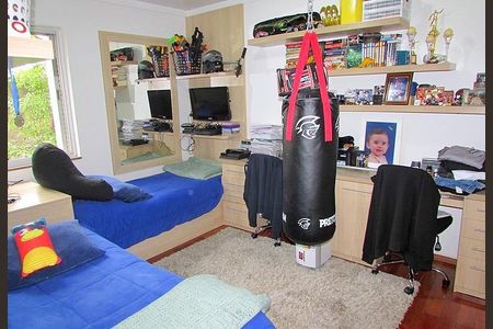Apartamento à venda com 137m², 3 quartos e 2 vagas