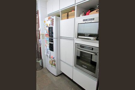 Apartamento à venda com 137m², 3 quartos e 2 vagas