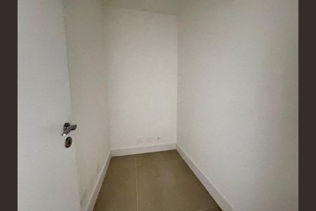 Apartamento à venda com 162m², 4 quartos e 2 vagas