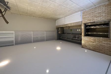 Apartamento à venda com 220m², 3 quartos e 2 vagas