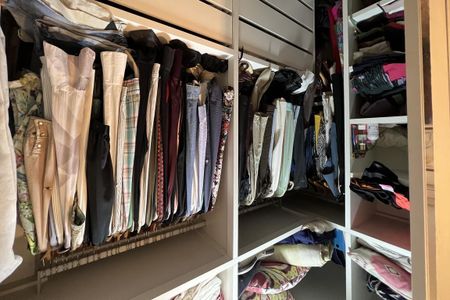 Apartamento à venda com 3 quartos, 220m² em Vila Alexandria, São Paulo