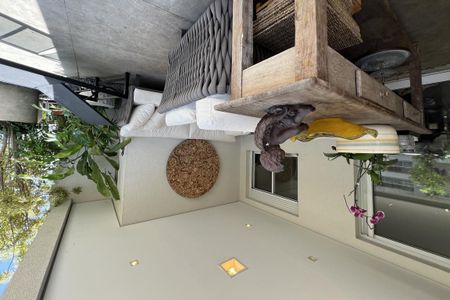 Apartamento à venda com 220m², 3 quartos e 2 vagas