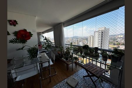 Apartamento à venda com 3 quartos, 172m² em Vila Romana, São Paulo