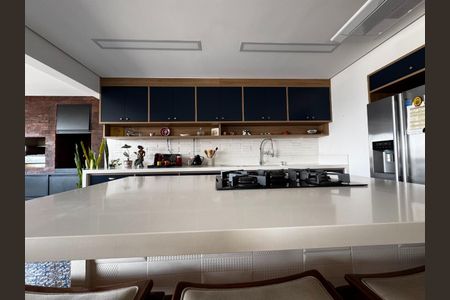 Apartamento à venda com 172m², 3 quartos e 3 vagas