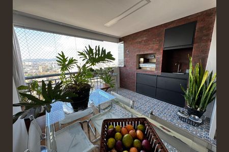 Apartamento à venda com 172m², 3 quartos e 3 vagas