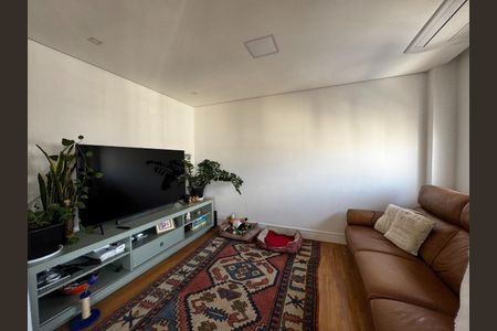 Apartamento à venda com 3 quartos, 172m² em Vila Romana, São Paulo