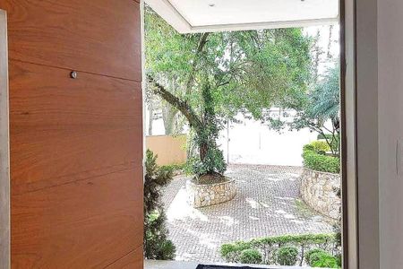 Casa de condomínio à venda com 853m², 4 quartos e 6 vagas