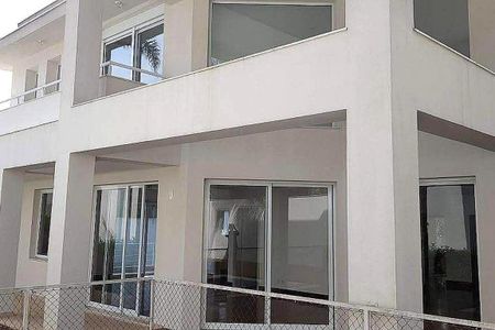 Casa de condomínio à venda com 853m², 4 quartos e 6 vagas