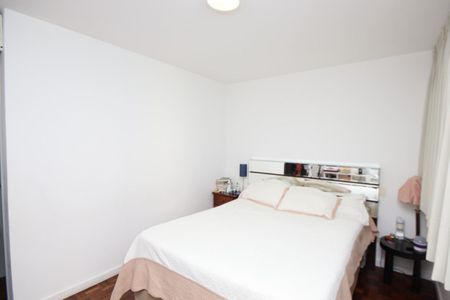 Apartamento à venda com 157m², 3 quartos e 1 vaga