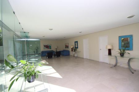 Apartamento à venda com 157m², 3 quartos e 1 vaga