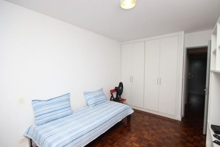 Apartamento à venda com 157m², 3 quartos e 1 vaga
