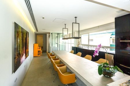 Apartamento à venda com 565m², 4 quartos e NaN vagas
