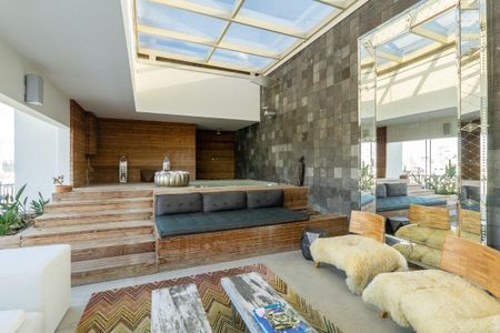 Apartamento à venda com 565m², 4 quartos e NaN vagas
