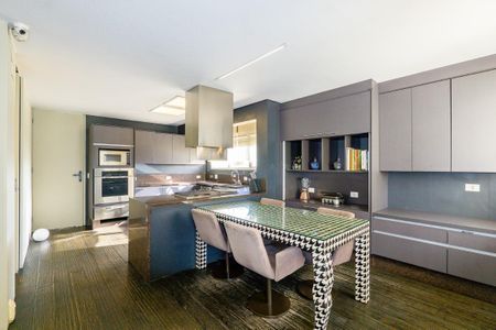 Apartamento à venda com 565m², 4 quartos e NaN vagas