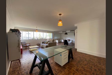 Apartamento à venda com 3 quartos, 207m² em Jardim Paulista, São Paulo