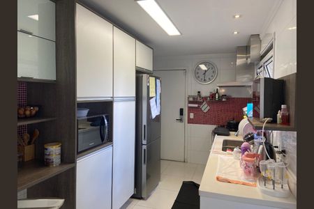 Apartamento à venda com 3 quartos, 169m² em Água Branca, São Paulo