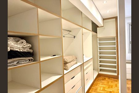 Apartamento à venda com 3 quartos, 140m² em Jardim Paulista, São Paulo