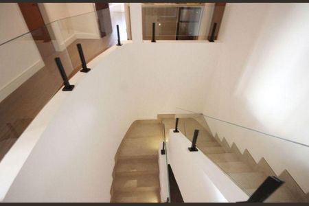 Casa à venda com 496m², 4 quartos e 4 vagas