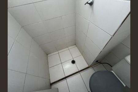 Apartamento para alugar com 42m², 2 quartos e sem vagaBanheiro