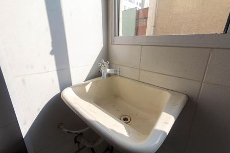 Apartamento à venda com 40m², 2 quartos e sem vaga Apartamento à venda com 40m², 2 quartos e sem vagaCozinha e Área de Serviço