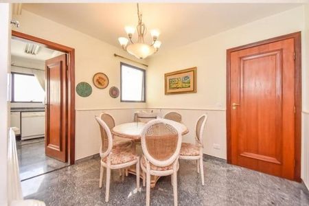 Apartamento à venda com 4 quartos, 260m² em Higienópolis, São Paulo