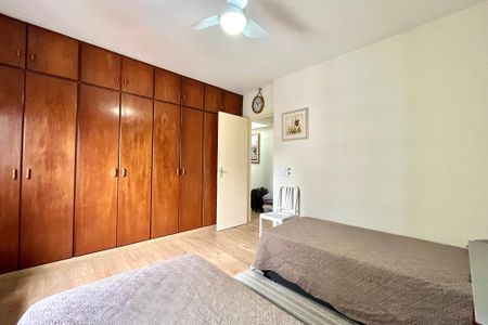 Apartamento à venda com 78m², 2 quartos e 1 vaga Apartamento à venda com 78m², 2 quartos e 1 vagaQuarto 1